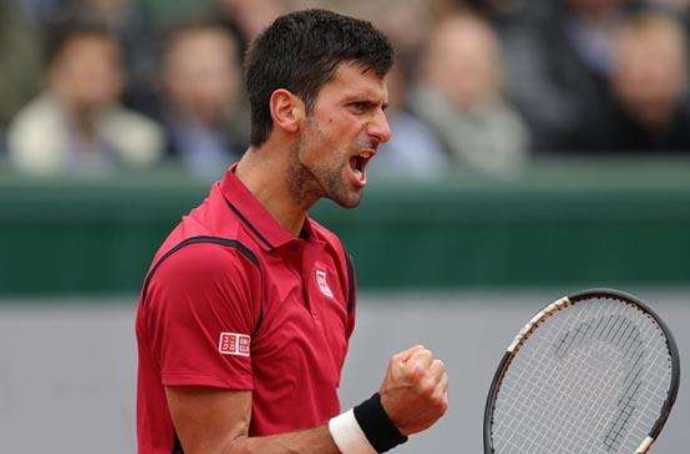  蒂姆红土演绎传奇，连克巨头问鼎罗马