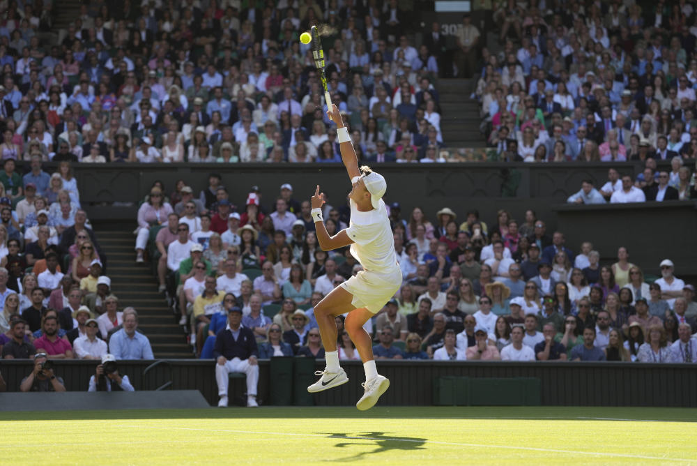  阿尔卡拉斯鏖战五局险胜晋级半决赛
