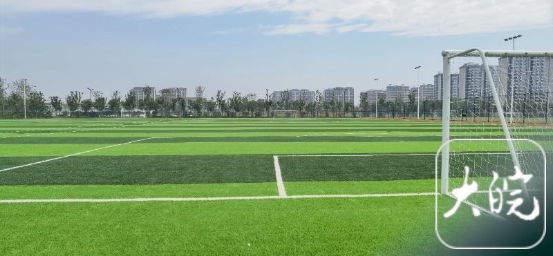  网球主题公园开园，多功能场地满足全民需求