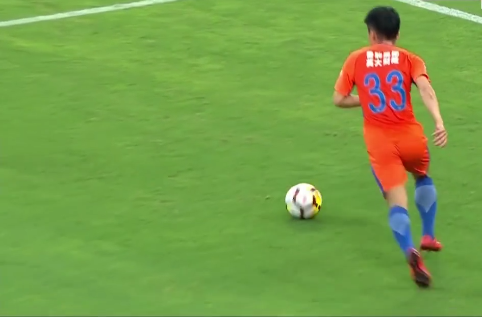 中超联赛榜首大战上演进球盛宴 中超联赛榜首大战上演进球盛宴